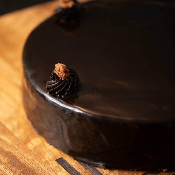 Awesome Chocolate Truffle Cake